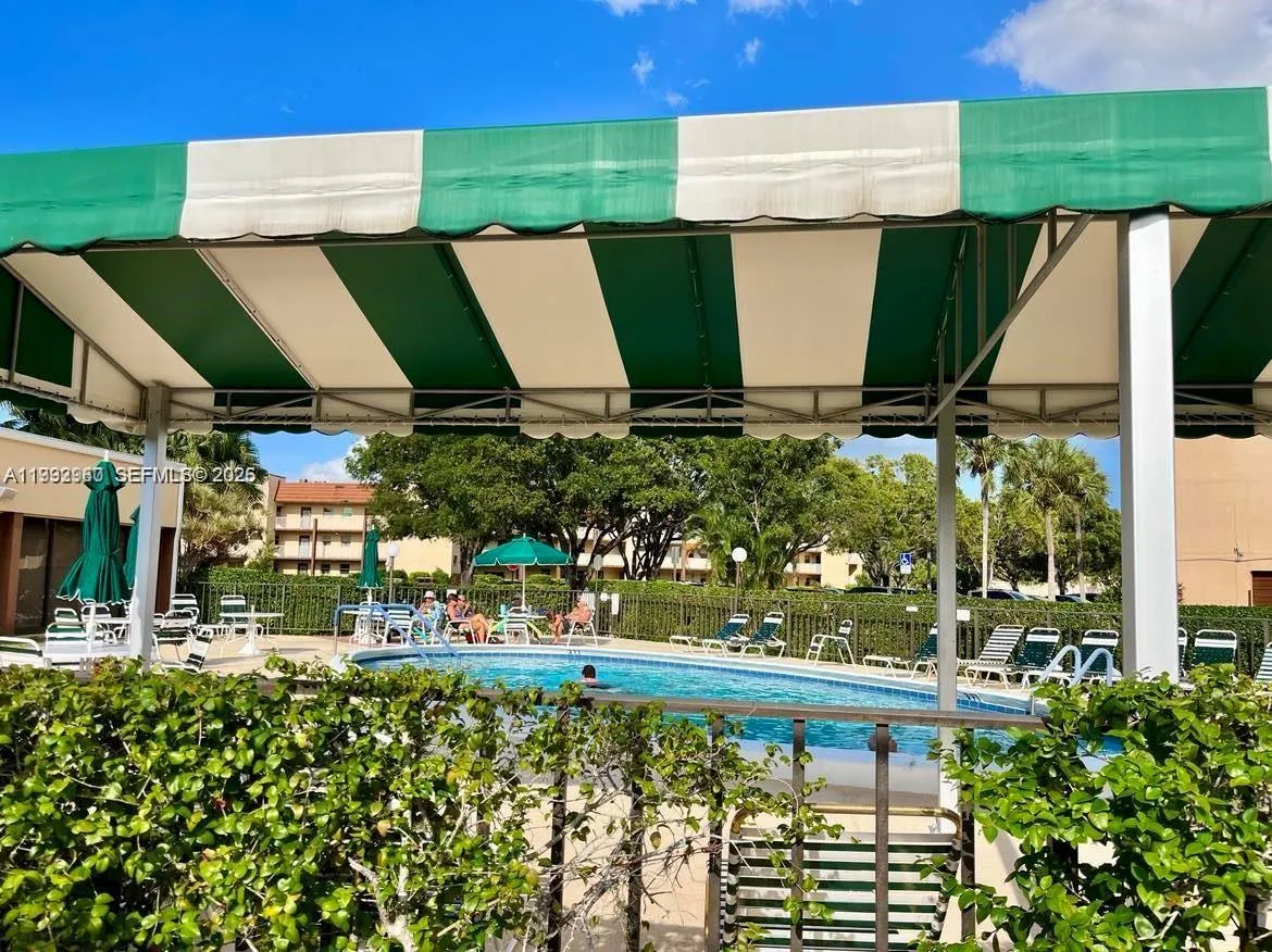 9580 Sunrise Lakes Blvd 205, Sunrise, Florida 3332, Sunrise, Florida 33322, 1 Bedroom Bedrooms, ,1 BathroomBathrooms,Residential,For Sale,9580 Sunrise Lakes Blvd 205, Sunrise, Florida 3332,A11992960