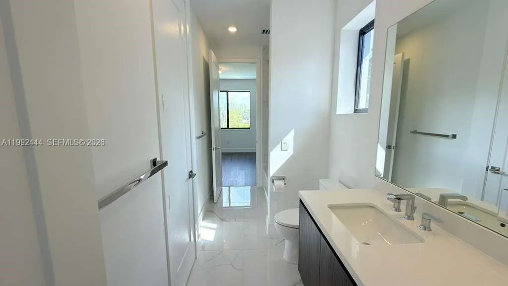 19708 Ne 14th, Miami, Florida 33179, Miami, Florida 33179, 5 Bedrooms Bedrooms, ,4 BathroomsBathrooms,Residential Lease,For Rent,19708 Ne 14th, Miami, Florida 33179,A11992444