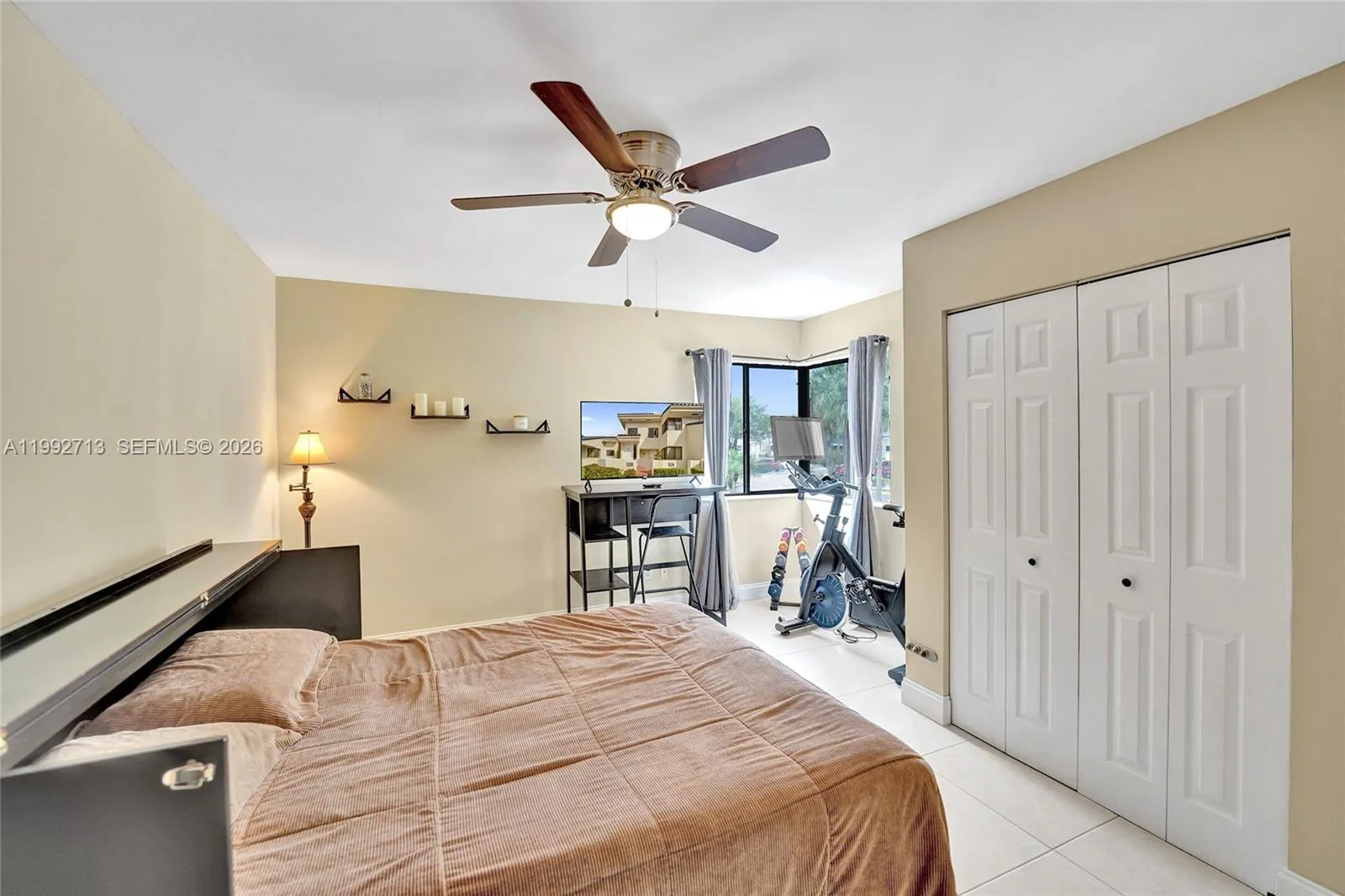 8119 Nw 17th Mnr 8119, Plantation, Florida 33322, Plantation, Florida 33322, 2 Bedrooms Bedrooms, ,2 BathroomsBathrooms,Residential,For Sale,8119 Nw 17th Mnr 8119, Plantation, Florida 33322,A11992713