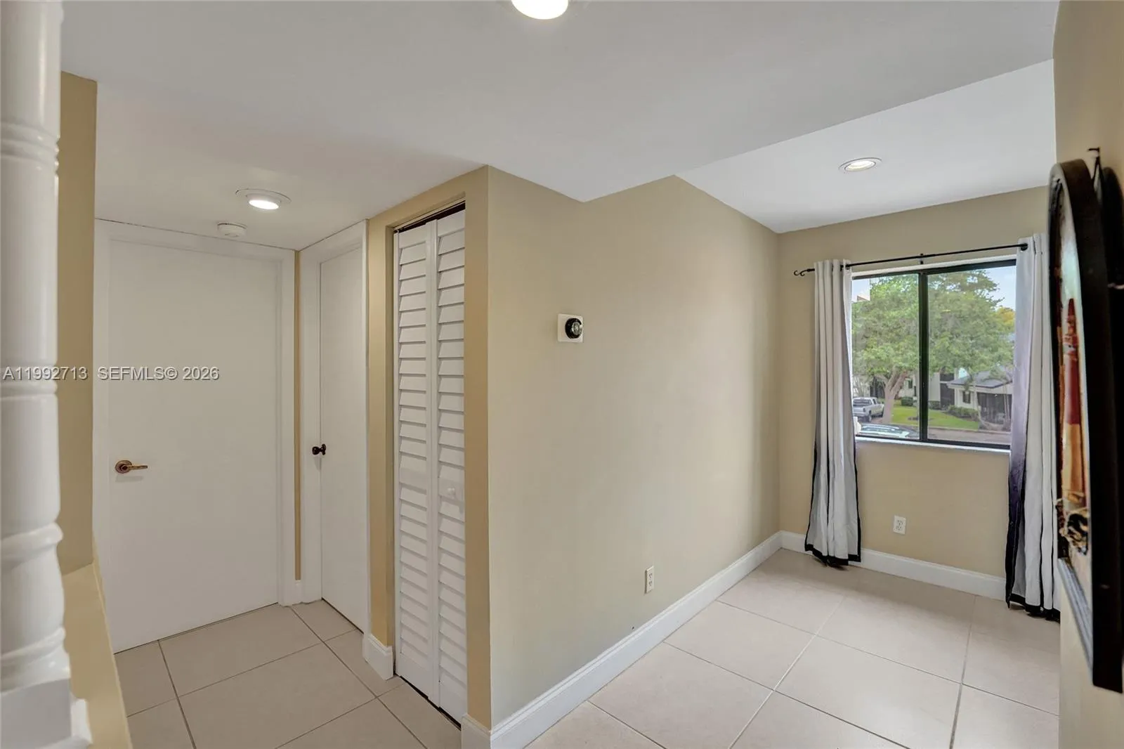 8119 Nw 17th Mnr 8119, Plantation, Florida 33322, Plantation, Florida 33322, 2 Bedrooms Bedrooms, ,2 BathroomsBathrooms,Residential,For Sale,8119 Nw 17th Mnr 8119, Plantation, Florida 33322,A11992713