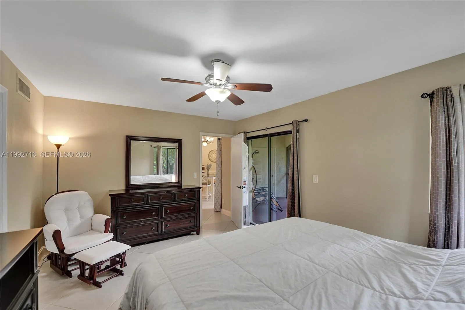 8119 Nw 17th Mnr 8119, Plantation, Florida 33322, Plantation, Florida 33322, 2 Bedrooms Bedrooms, ,2 BathroomsBathrooms,Residential,For Sale,8119 Nw 17th Mnr 8119, Plantation, Florida 33322,A11992713