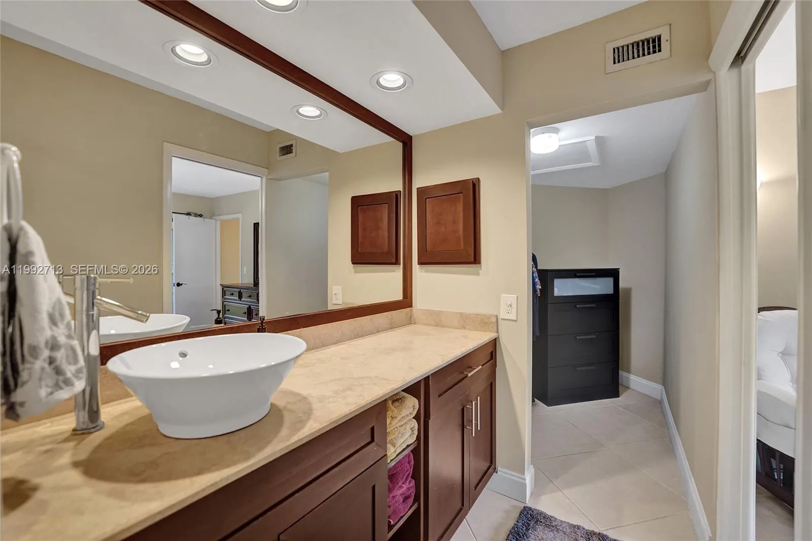 8119 Nw 17th Mnr 8119, Plantation, Florida 33322, Plantation, Florida 33322, 2 Bedrooms Bedrooms, ,2 BathroomsBathrooms,Residential,For Sale,8119 Nw 17th Mnr 8119, Plantation, Florida 33322,A11992713