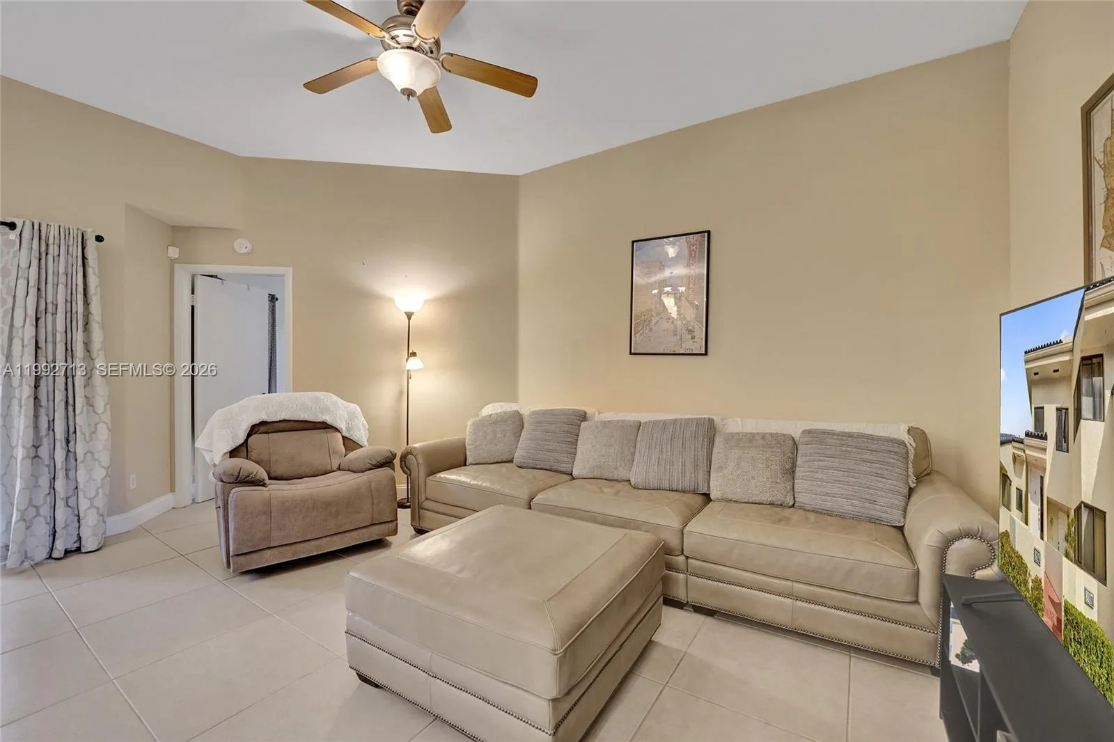 8119 Nw 17th Mnr 8119, Plantation, Florida 33322, Plantation, Florida 33322, 2 Bedrooms Bedrooms, ,2 BathroomsBathrooms,Residential,For Sale,8119 Nw 17th Mnr 8119, Plantation, Florida 33322,A11992713