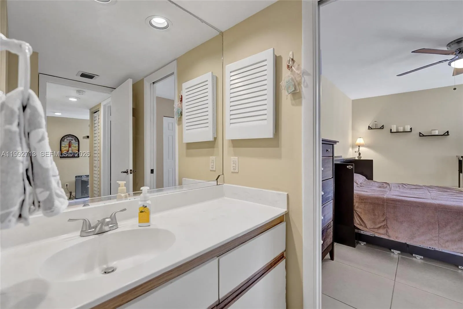 8119 Nw 17th Mnr 8119, Plantation, Florida 33322, Plantation, Florida 33322, 2 Bedrooms Bedrooms, ,2 BathroomsBathrooms,Residential,For Sale,8119 Nw 17th Mnr 8119, Plantation, Florida 33322,A11992713