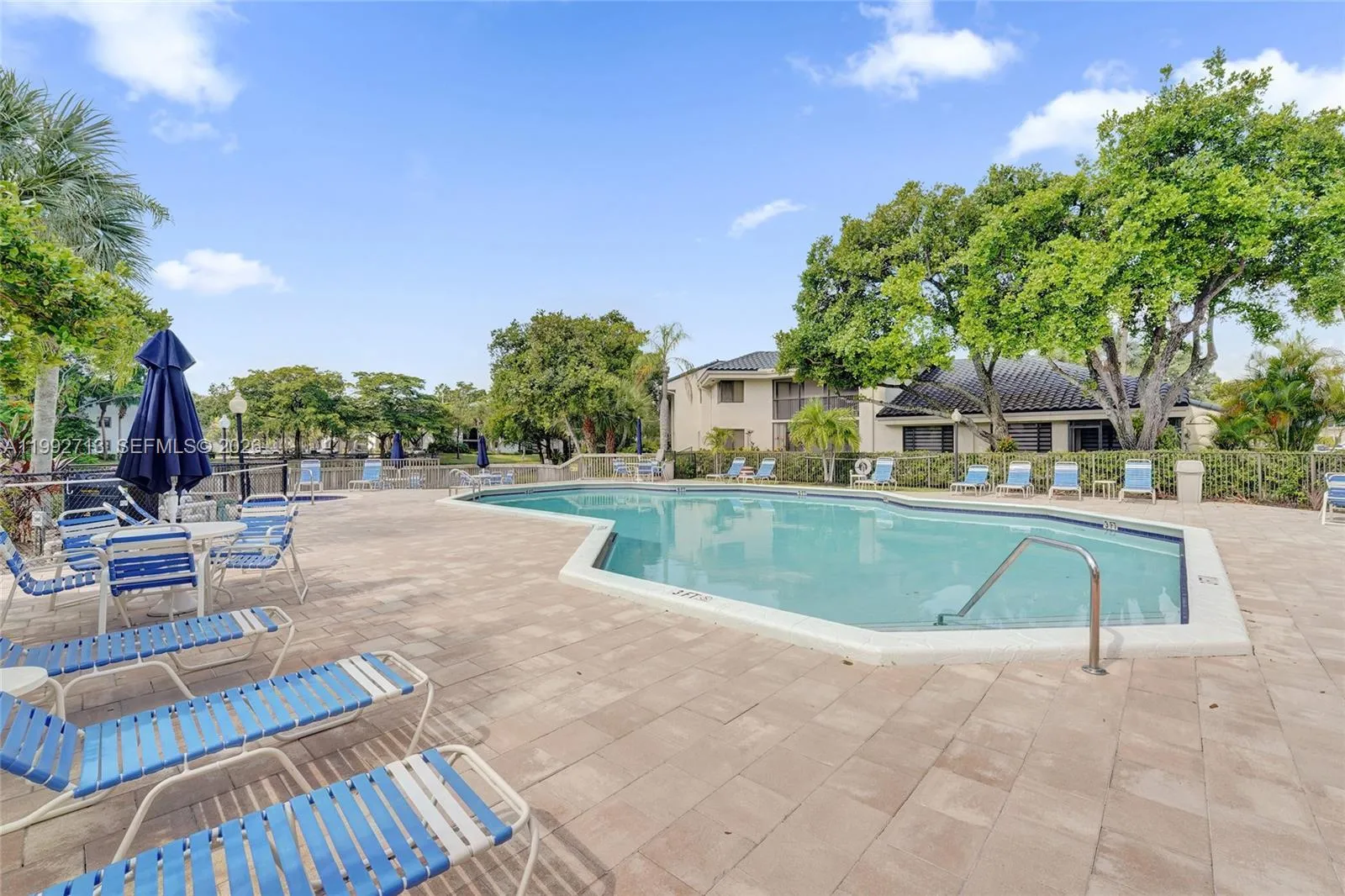 8119 Nw 17th Mnr 8119, Plantation, Florida 33322, Plantation, Florida 33322, 2 Bedrooms Bedrooms, ,2 BathroomsBathrooms,Residential,For Sale,8119 Nw 17th Mnr 8119, Plantation, Florida 33322,A11992713