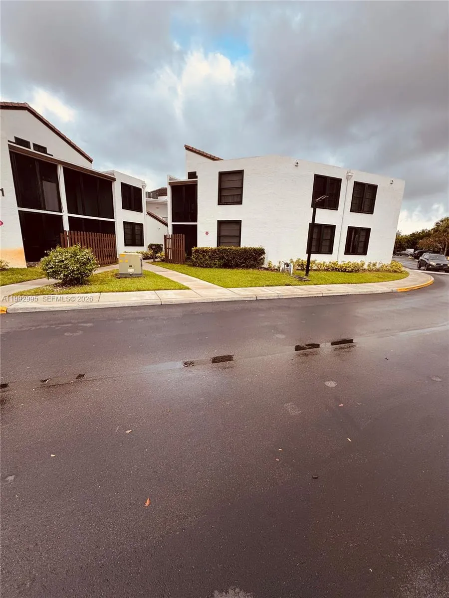 211 Lake Pointe Dr 110, Oakland Park, Florida 3330, Oakland Park, Florida 33309, 2 Bedrooms Bedrooms, ,2 BathroomsBathrooms,Residential Lease,For Rent,211 Lake Pointe Dr 110, Oakland Park, Florida 3330,A11992995 211 Lake Pointe Dr 110, Oakland Park, Florida 3330, Oakland Park, Florida 33309, 2 Bedrooms Bedrooms, ,2 BathroomsBathrooms,Residential Lease,For Rent,211 Lake Pointe Dr 110, Oakland Park, Florida 3330,A11992995