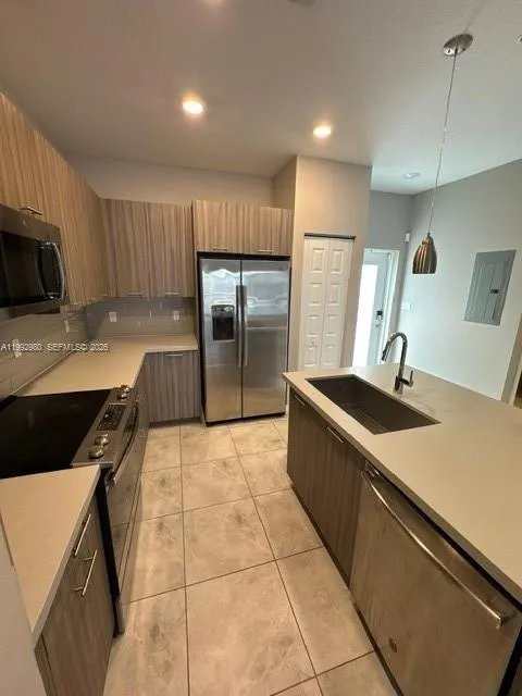 4700 Nw 84th Ave 31, Doral, Florida 33166, Doral, Florida 33166, 2 Bedrooms Bedrooms, ,2 BathroomsBathrooms,Residential Lease,For Rent,4700 Nw 84th Ave 31, Doral, Florida 33166,A11992980