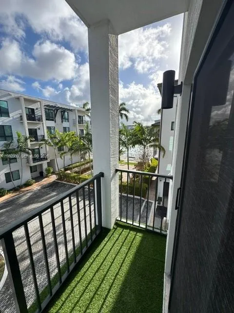 4700 Nw 84th Ave 31, Doral, Florida 33166, Doral, Florida 33166, 2 Bedrooms Bedrooms, ,2 BathroomsBathrooms,Residential Lease,For Rent,4700 Nw 84th Ave 31, Doral, Florida 33166,A11992980