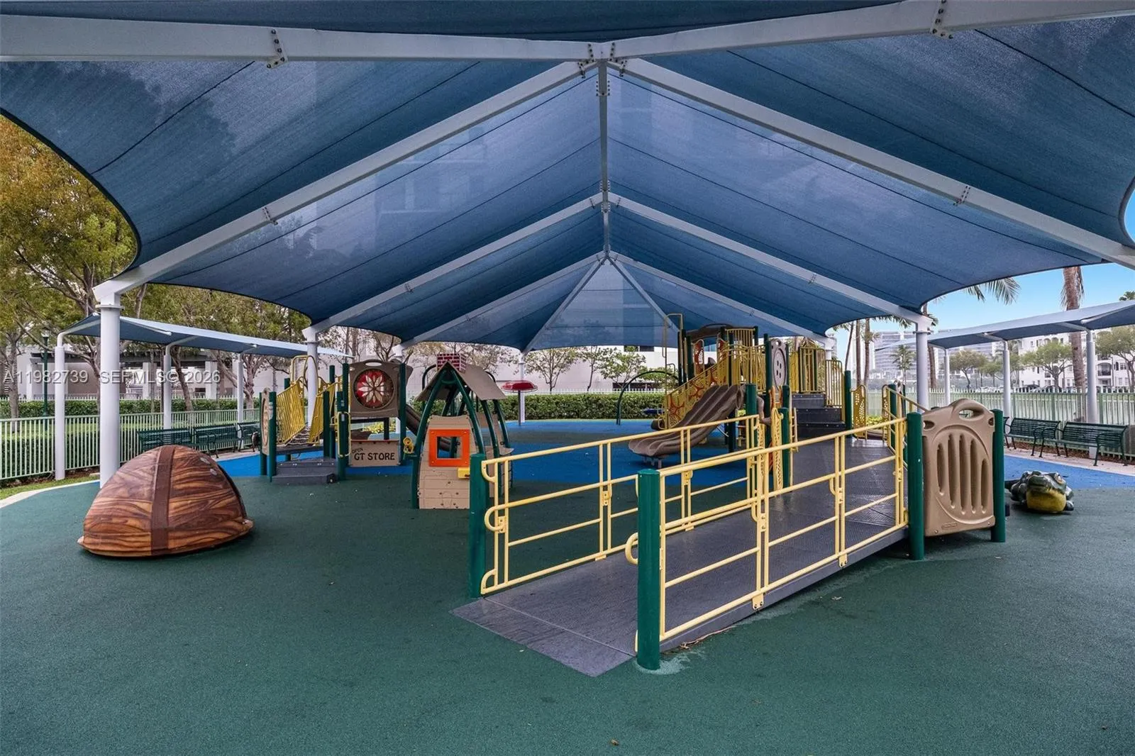 3030 Ne 188th St 404, Aventura, Florida 33180, Aventura, Florida 33180, 2 Bedrooms Bedrooms, ,2 BathroomsBathrooms,Residential,For Sale,3030 Ne 188th St 404, Aventura, Florida 33180,A11982739