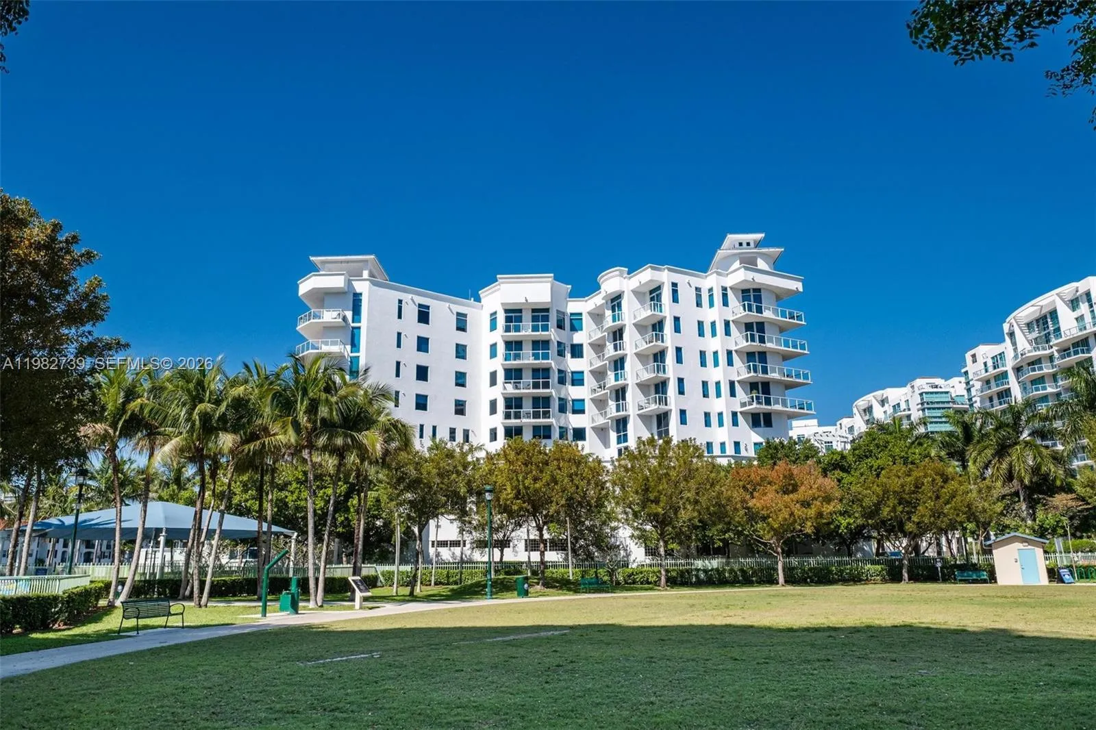 3030 Ne 188th St 404, Aventura, Florida 33180, Aventura, Florida 33180, 2 Bedrooms Bedrooms, ,2 BathroomsBathrooms,Residential,For Sale,3030 Ne 188th St 404, Aventura, Florida 33180,A11982739