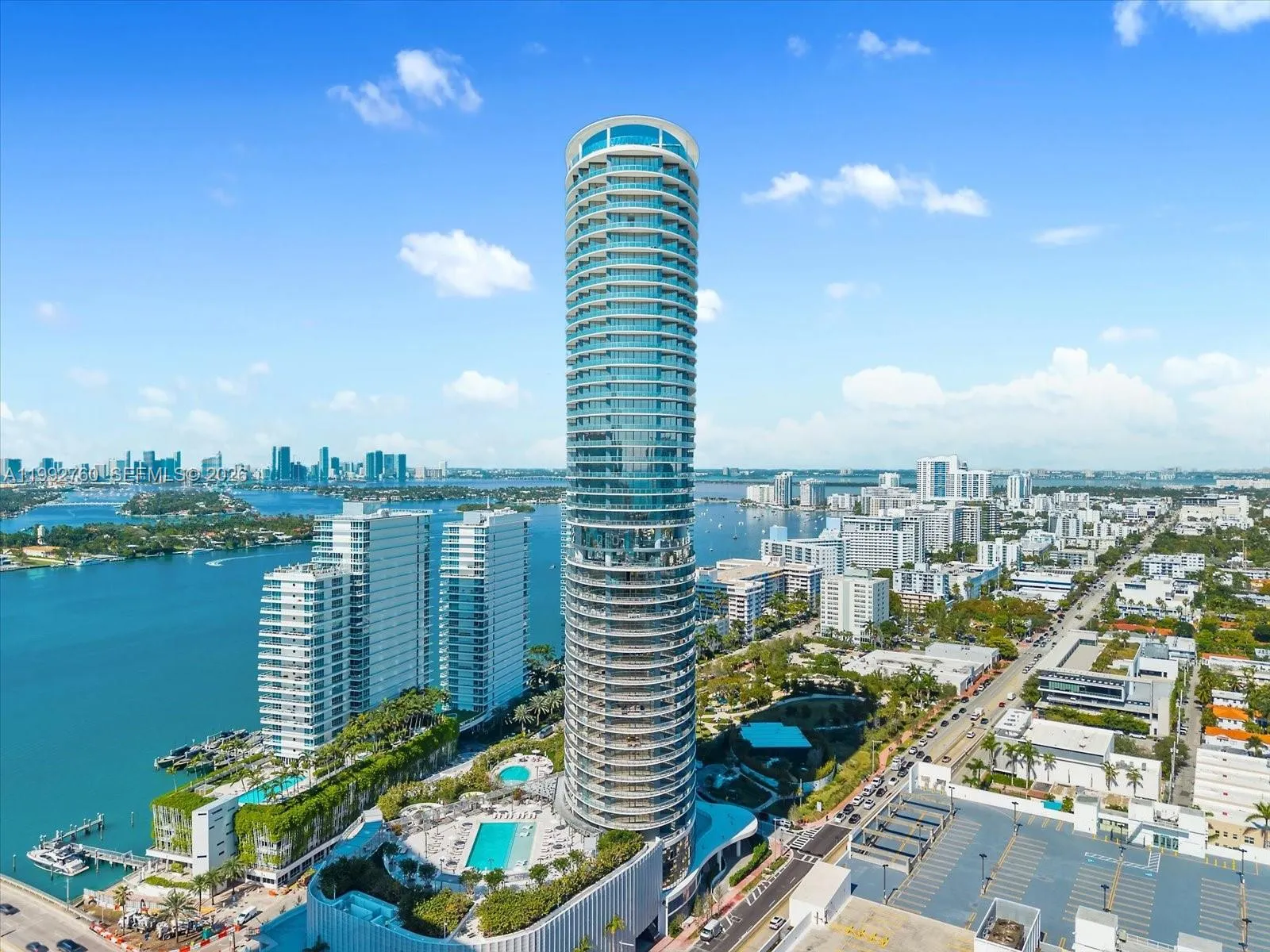 500 Alton Rd 2205, Miami Beach, Florida 33139, Miami Beach, Florida 33139, 4 Bedrooms Bedrooms, ,3 BathroomsBathrooms,Residential Lease,For Rent,500 Alton Rd 2205, Miami Beach, Florida 33139,A11992760