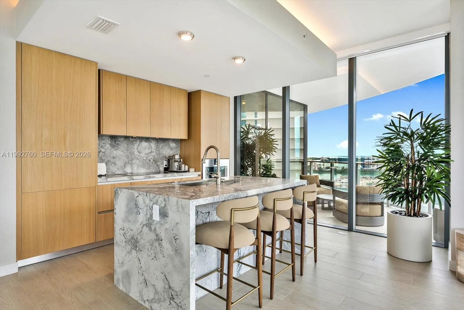 500 Alton Rd 2205, Miami Beach, Florida 33139, Miami Beach, Florida 33139, 4 Bedrooms Bedrooms, ,3 BathroomsBathrooms,Residential Lease,For Rent,500 Alton Rd 2205, Miami Beach, Florida 33139,A11992760