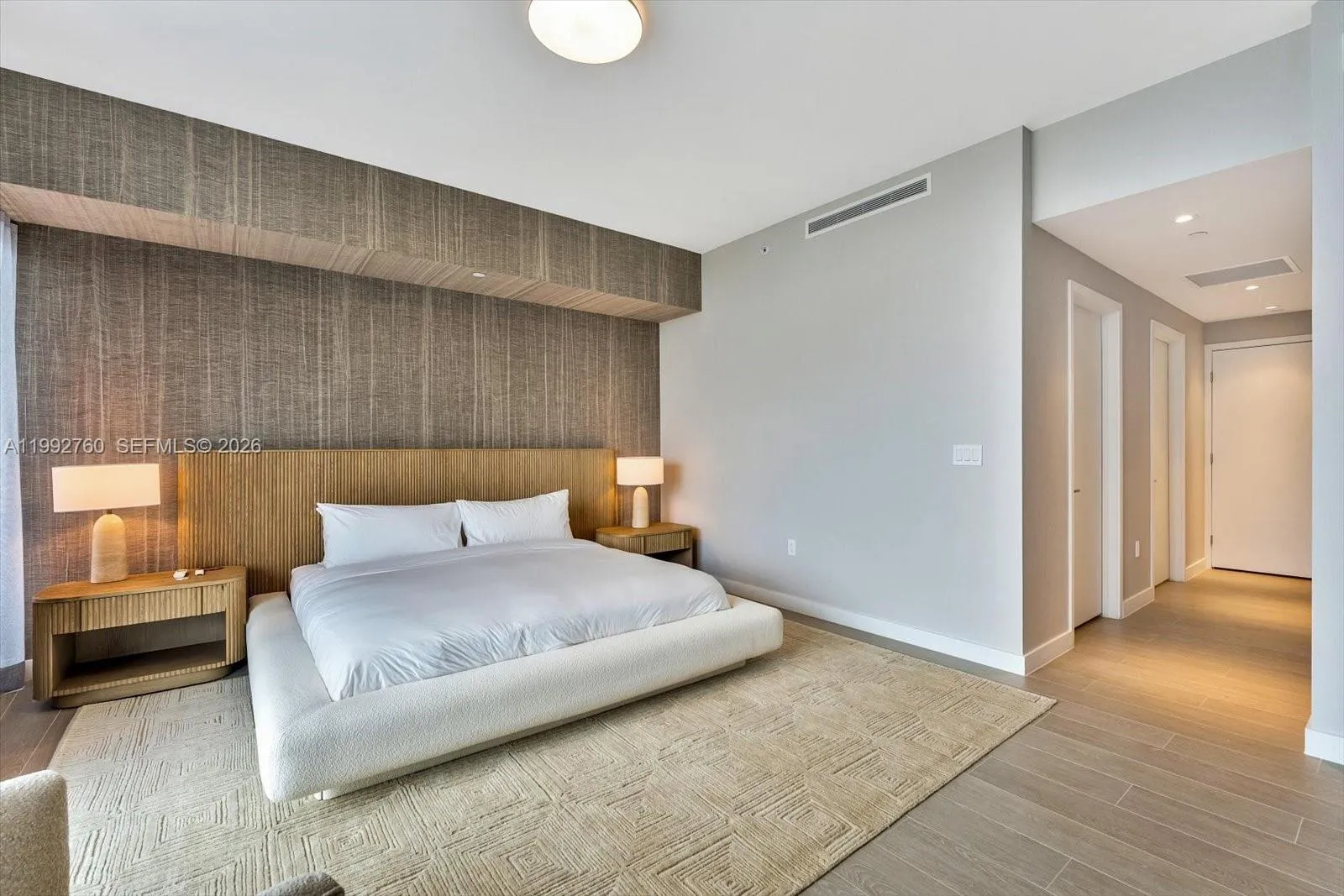 500 Alton Rd 2205, Miami Beach, Florida 33139, Miami Beach, Florida 33139, 4 Bedrooms Bedrooms, ,3 BathroomsBathrooms,Residential Lease,For Rent,500 Alton Rd 2205, Miami Beach, Florida 33139,A11992760