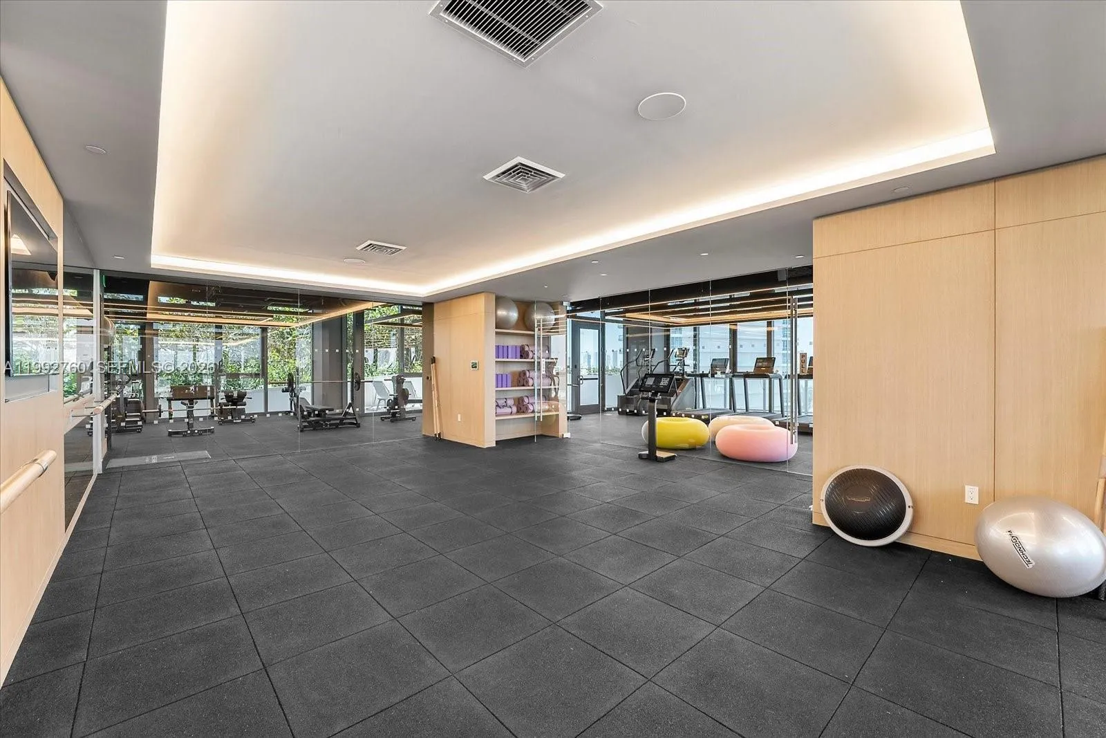 500 Alton Rd 2205, Miami Beach, Florida 33139, Miami Beach, Florida 33139, 4 Bedrooms Bedrooms, ,3 BathroomsBathrooms,Residential Lease,For Rent,500 Alton Rd 2205, Miami Beach, Florida 33139,A11992760