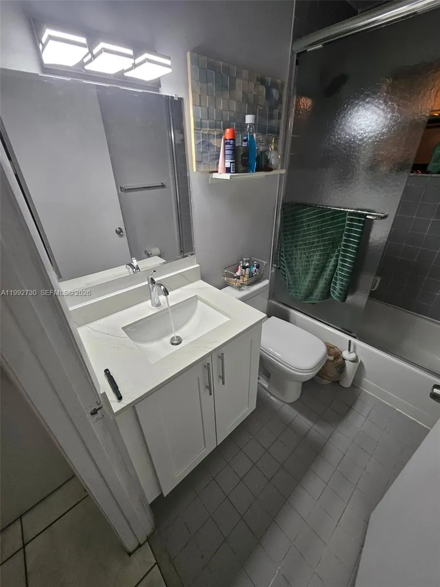 5645 Taft St, Hollywood, Florida 33021, Hollywood, Florida 33021, ,Commercial Sale,For Sale,5645 Taft St, Hollywood, Florida 33021,A11992730