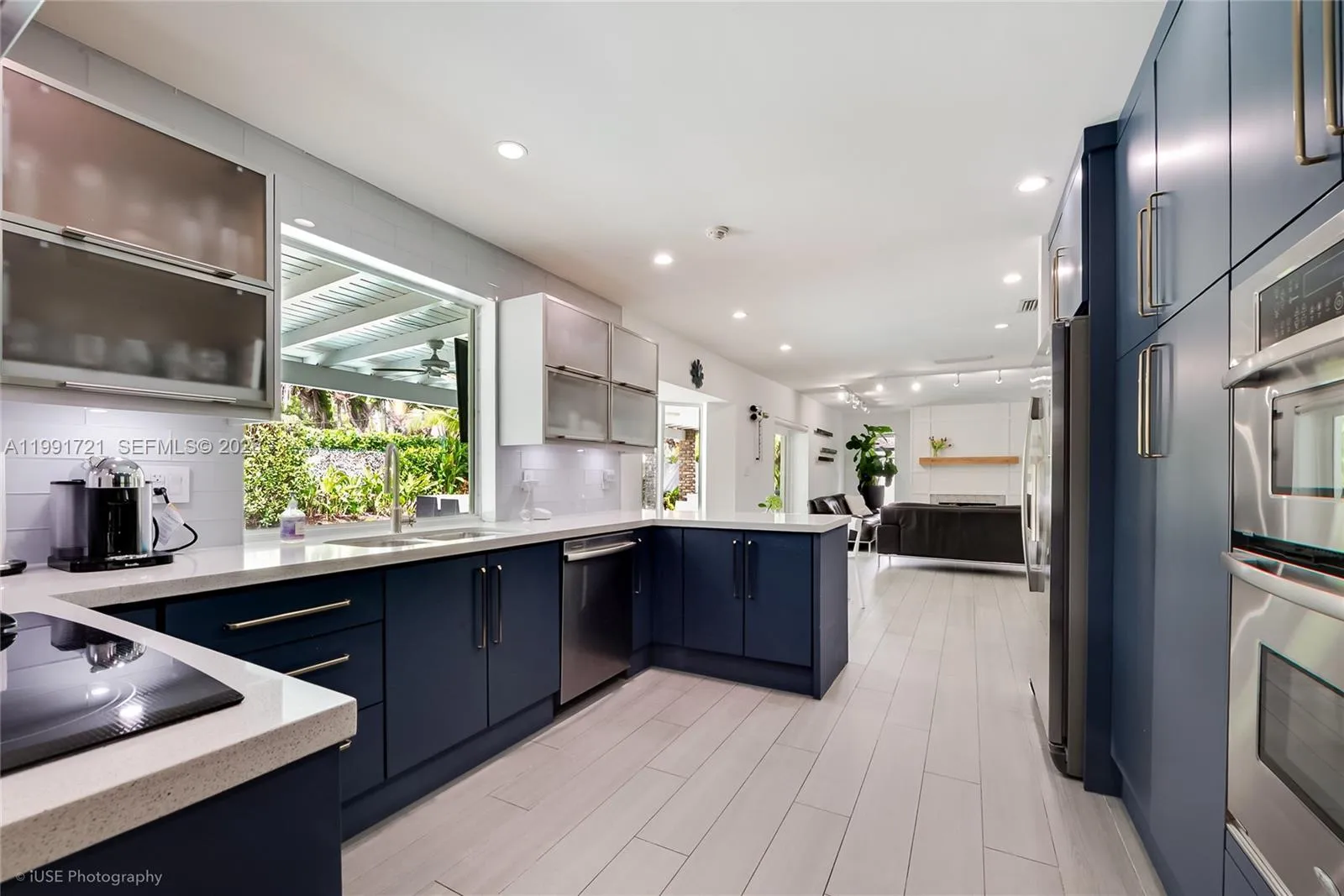 10330 Sw 71st Ave, Pinecrest, Florida 33156, Pinecrest, Florida 33156, 5 Bedrooms Bedrooms, ,3 BathroomsBathrooms,Residential,For Sale,10330 Sw 71st Ave, Pinecrest, Florida 33156,A11991721