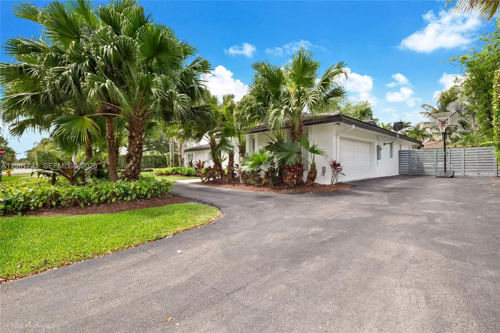 10330 Sw 71st Ave, Pinecrest, Florida 33156, Pinecrest, Florida 33156, 5 Bedrooms Bedrooms, ,3 BathroomsBathrooms,Residential,For Sale,10330 Sw 71st Ave, Pinecrest, Florida 33156,A11991721