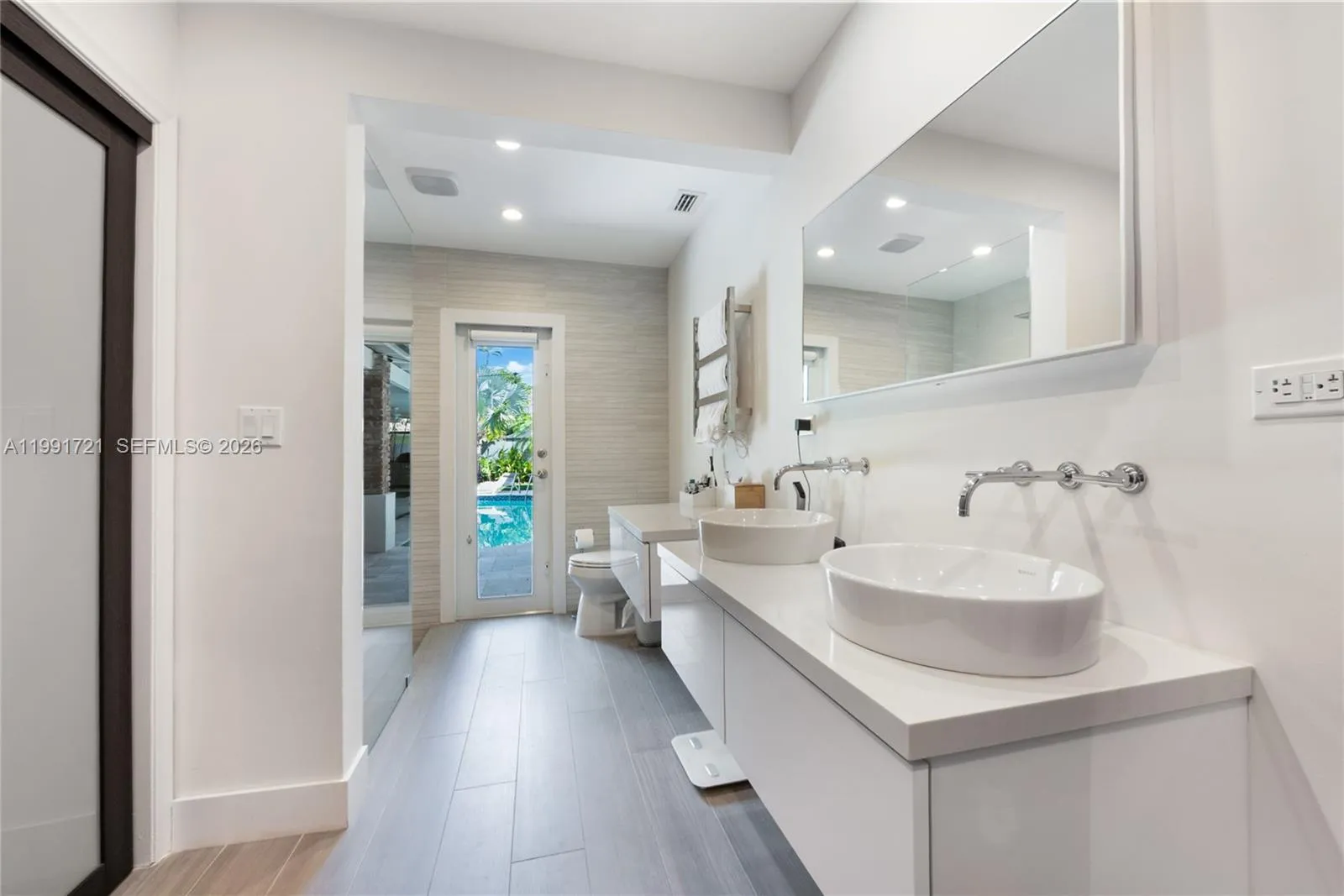 10330 Sw 71st Ave, Pinecrest, Florida 33156, Pinecrest, Florida 33156, 5 Bedrooms Bedrooms, ,3 BathroomsBathrooms,Residential,For Sale,10330 Sw 71st Ave, Pinecrest, Florida 33156,A11991721