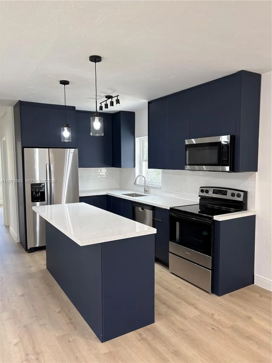 1348 Ne 182nd St, North Miami Beach, Florida 33162, North Miami Beach, Florida 33162, 3 Bedrooms Bedrooms, ,2 BathroomsBathrooms,Residential Lease,For Rent,1348 Ne 182nd St, North Miami Beach, Florida 33162,A11993062