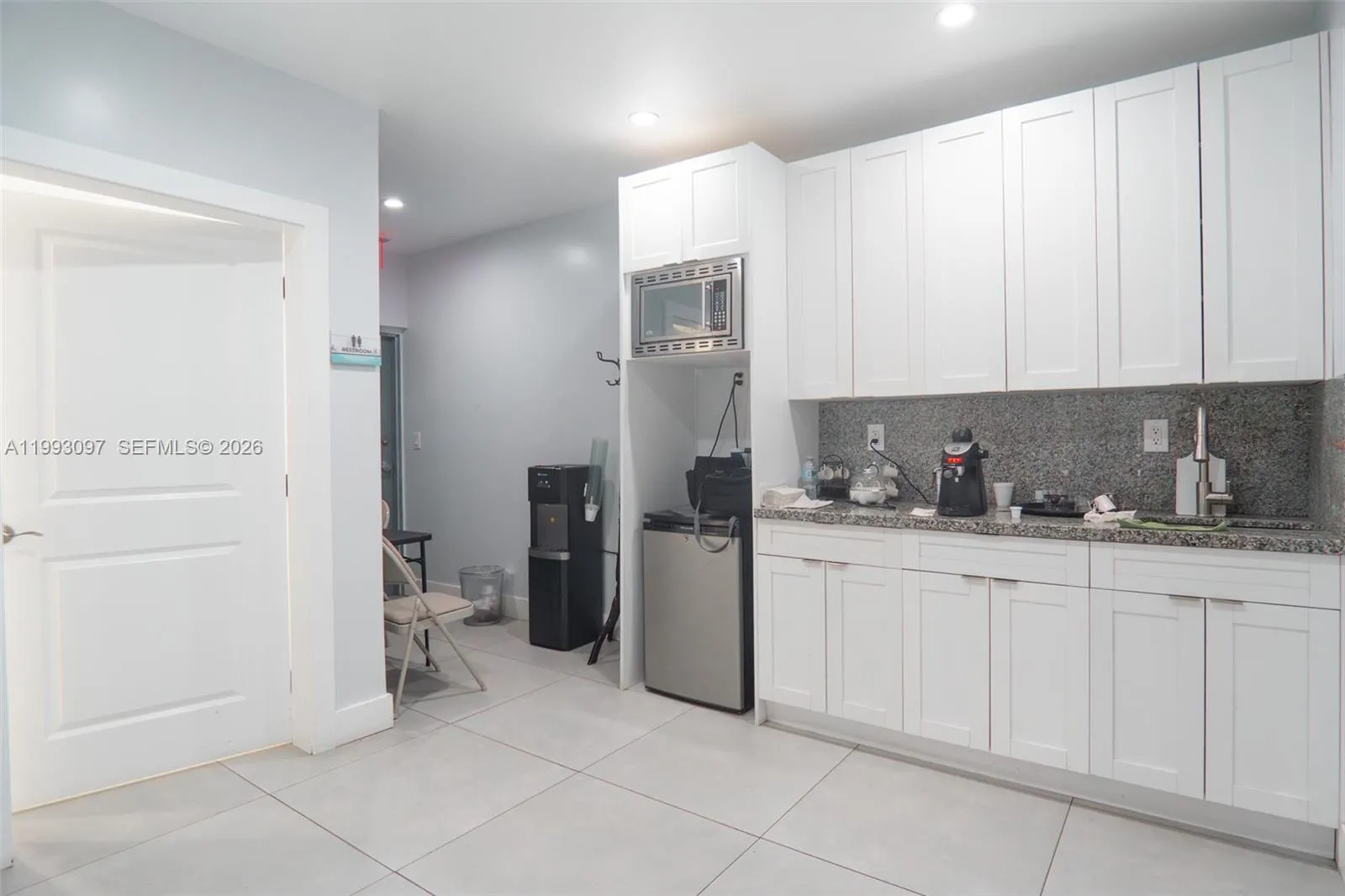 2268 Sw 8th St, Miami, Florida 33135, Miami, Florida 33135, ,Commercial Lease,For Rent,2268 Sw 8th St, Miami, Florida 33135,A11993097