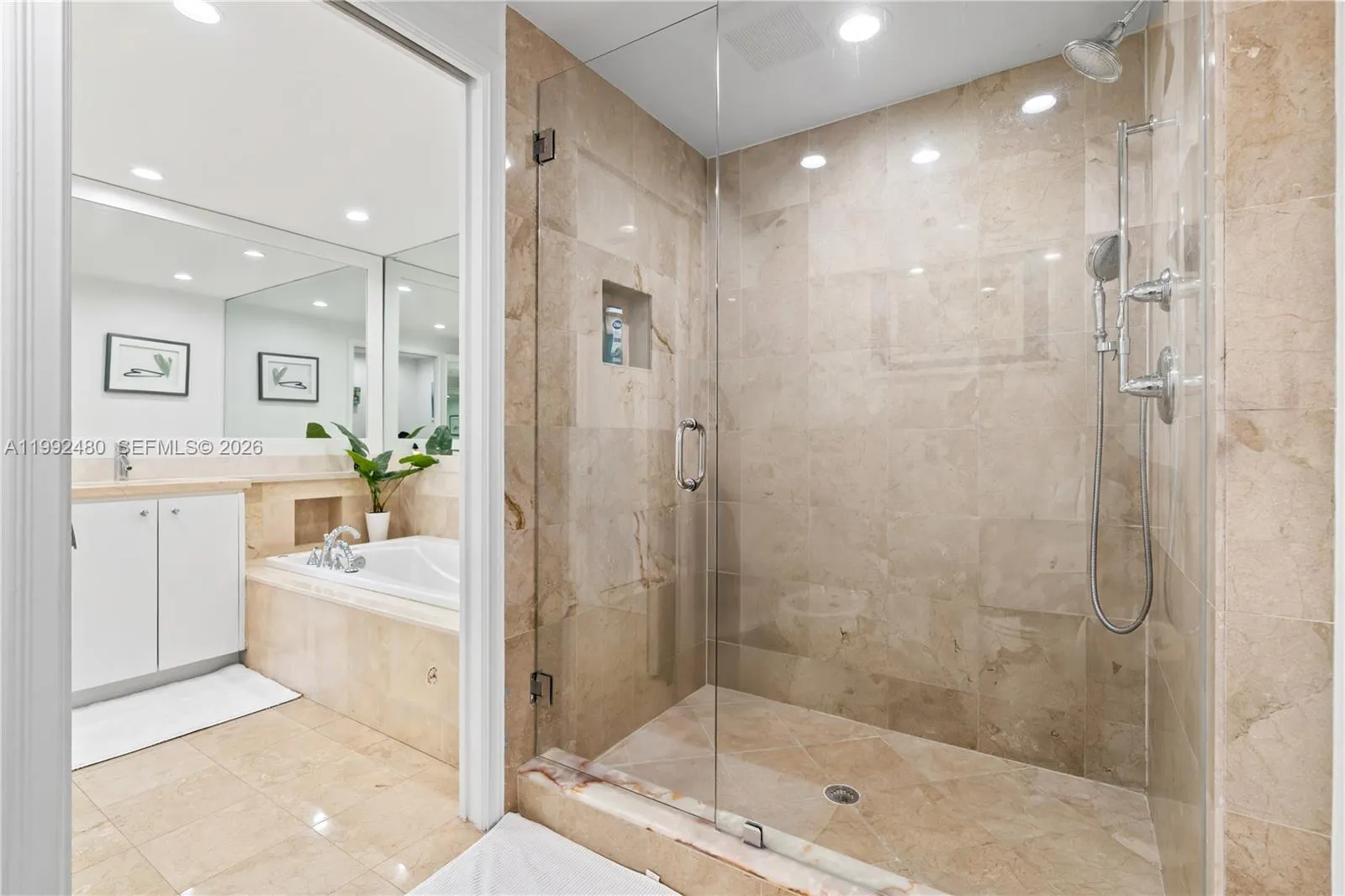 3400 Sw 27th Ave 1604, Coconut Grove, Florida 3313, Coconut Grove, Florida 33133, 2 Bedrooms Bedrooms, ,2 BathroomsBathrooms,Residential Lease,For Rent,3400 Sw 27th Ave 1604, Coconut Grove, Florida 3313,A11992480