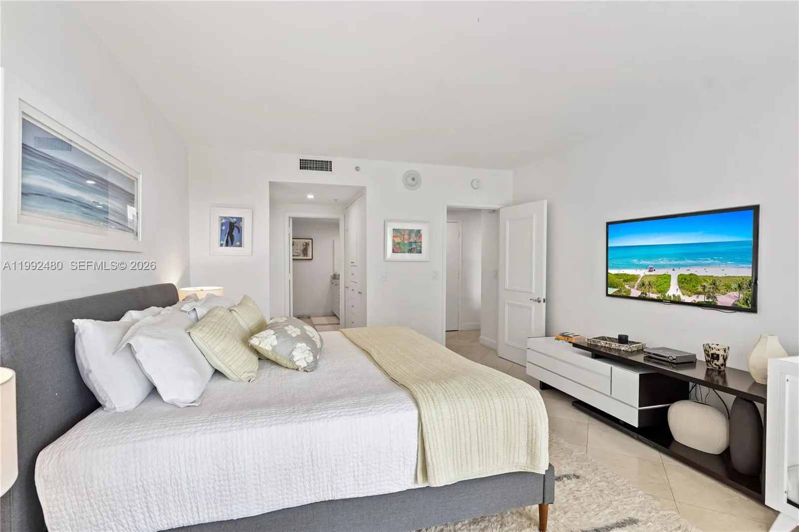 3400 Sw 27th Ave 1604, Coconut Grove, Florida 3313, Coconut Grove, Florida 33133, 2 Bedrooms Bedrooms, ,2 BathroomsBathrooms,Residential Lease,For Rent,3400 Sw 27th Ave 1604, Coconut Grove, Florida 3313,A11992480