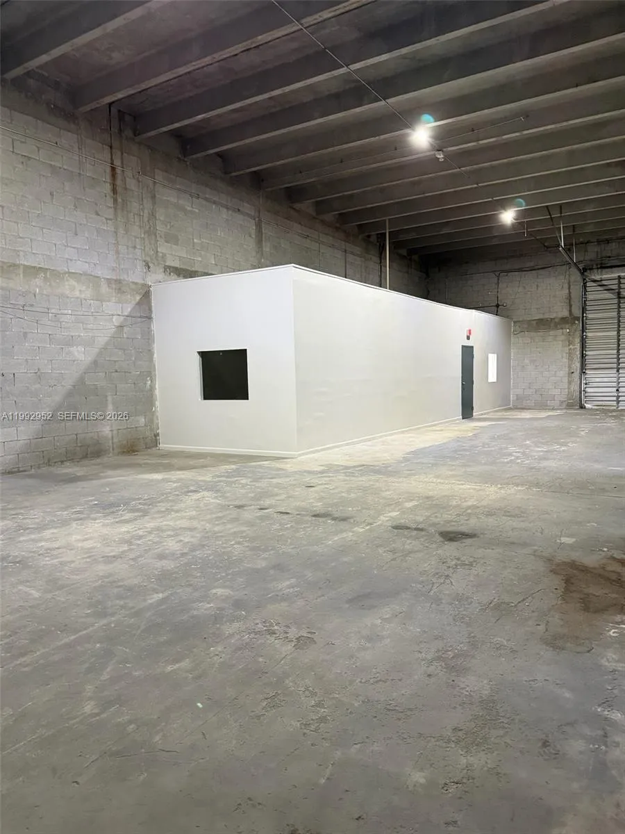 Medley, Florida 33166, ,Commercial Lease,For Rent,A11992952 Medley, Florida 33166, ,Commercial Lease,For Rent,A11992952