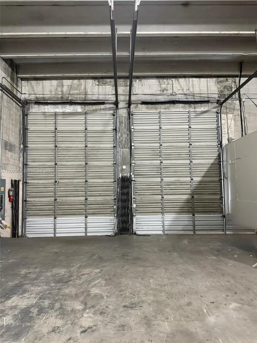 Medley, Florida 33166, ,Commercial Lease,For Rent,A11992954