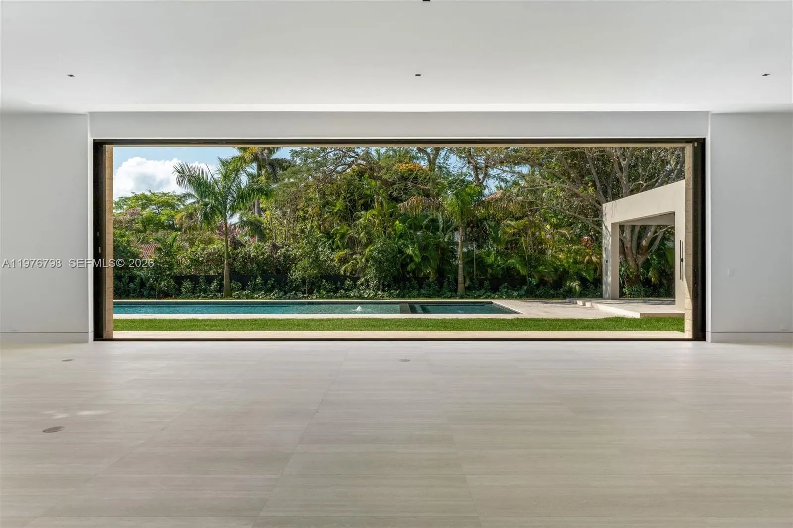 8755 Sw 54th Ave, Miami, Florida 33143, Miami, Florida 33143, 6 Bedrooms Bedrooms, ,6 BathroomsBathrooms,Residential,For Sale,8755 Sw 54th Ave, Miami, Florida 33143,A11976798