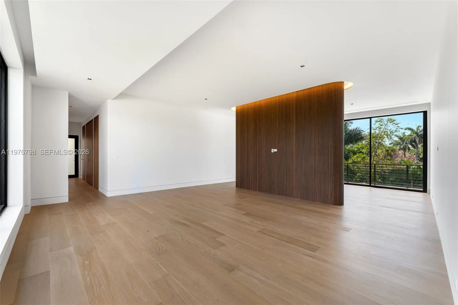 8755 Sw 54th Ave, Miami, Florida 33143, Miami, Florida 33143, 6 Bedrooms Bedrooms, ,6 BathroomsBathrooms,Residential,For Sale,8755 Sw 54th Ave, Miami, Florida 33143,A11976798
