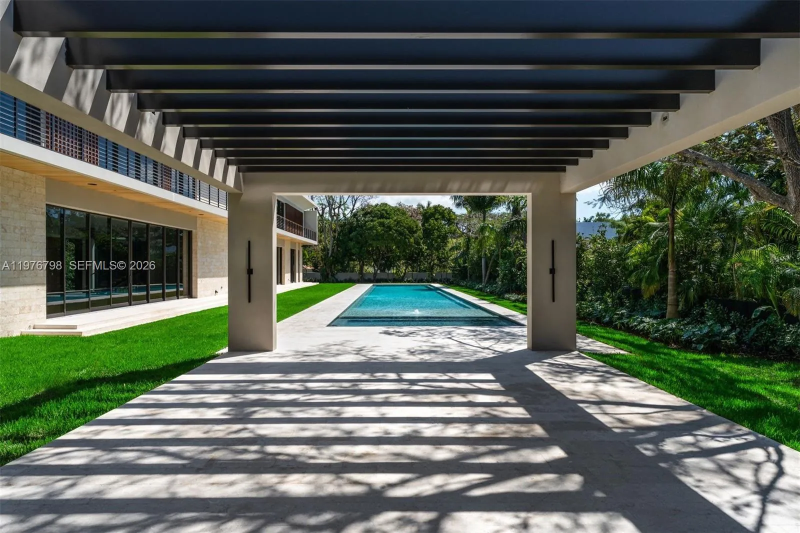 8755 Sw 54th Ave, Miami, Florida 33143, Miami, Florida 33143, 6 Bedrooms Bedrooms, ,6 BathroomsBathrooms,Residential,For Sale,8755 Sw 54th Ave, Miami, Florida 33143,A11976798