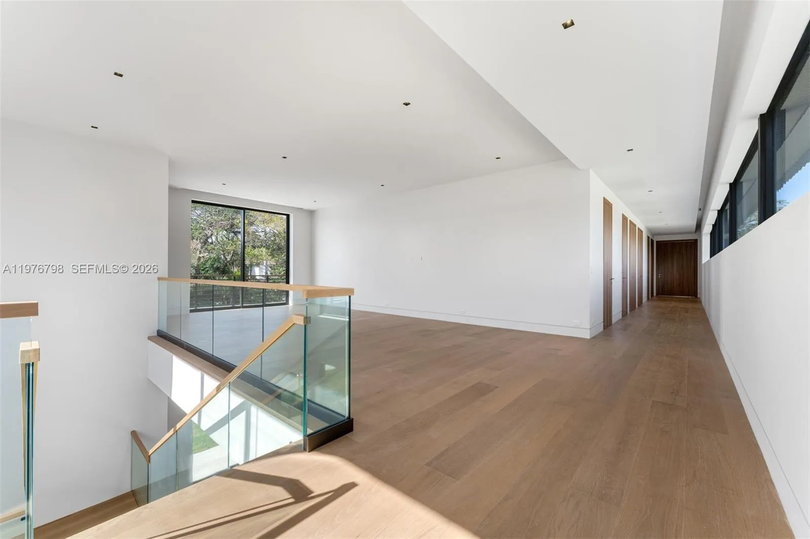 8755 Sw 54th Ave, Miami, Florida 33143, Miami, Florida 33143, 6 Bedrooms Bedrooms, ,6 BathroomsBathrooms,Residential,For Sale,8755 Sw 54th Ave, Miami, Florida 33143,A11976798