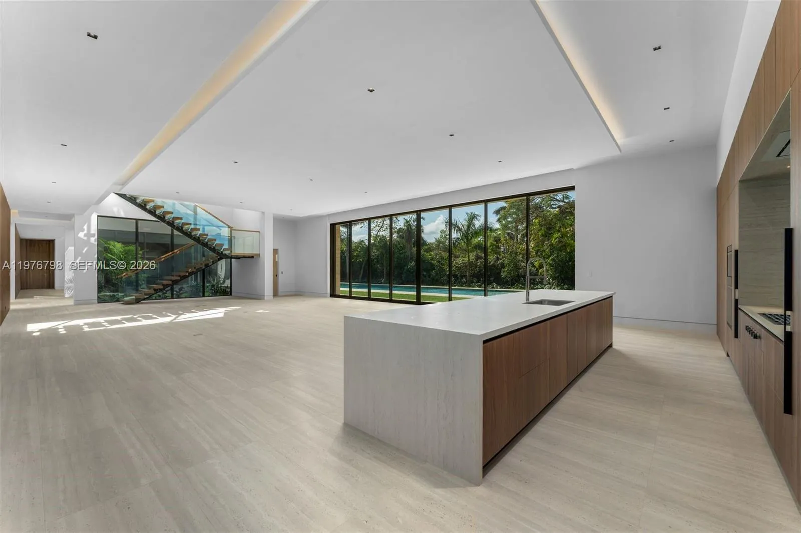 8755 Sw 54th Ave, Miami, Florida 33143, Miami, Florida 33143, 6 Bedrooms Bedrooms, ,6 BathroomsBathrooms,Residential,For Sale,8755 Sw 54th Ave, Miami, Florida 33143,A11976798