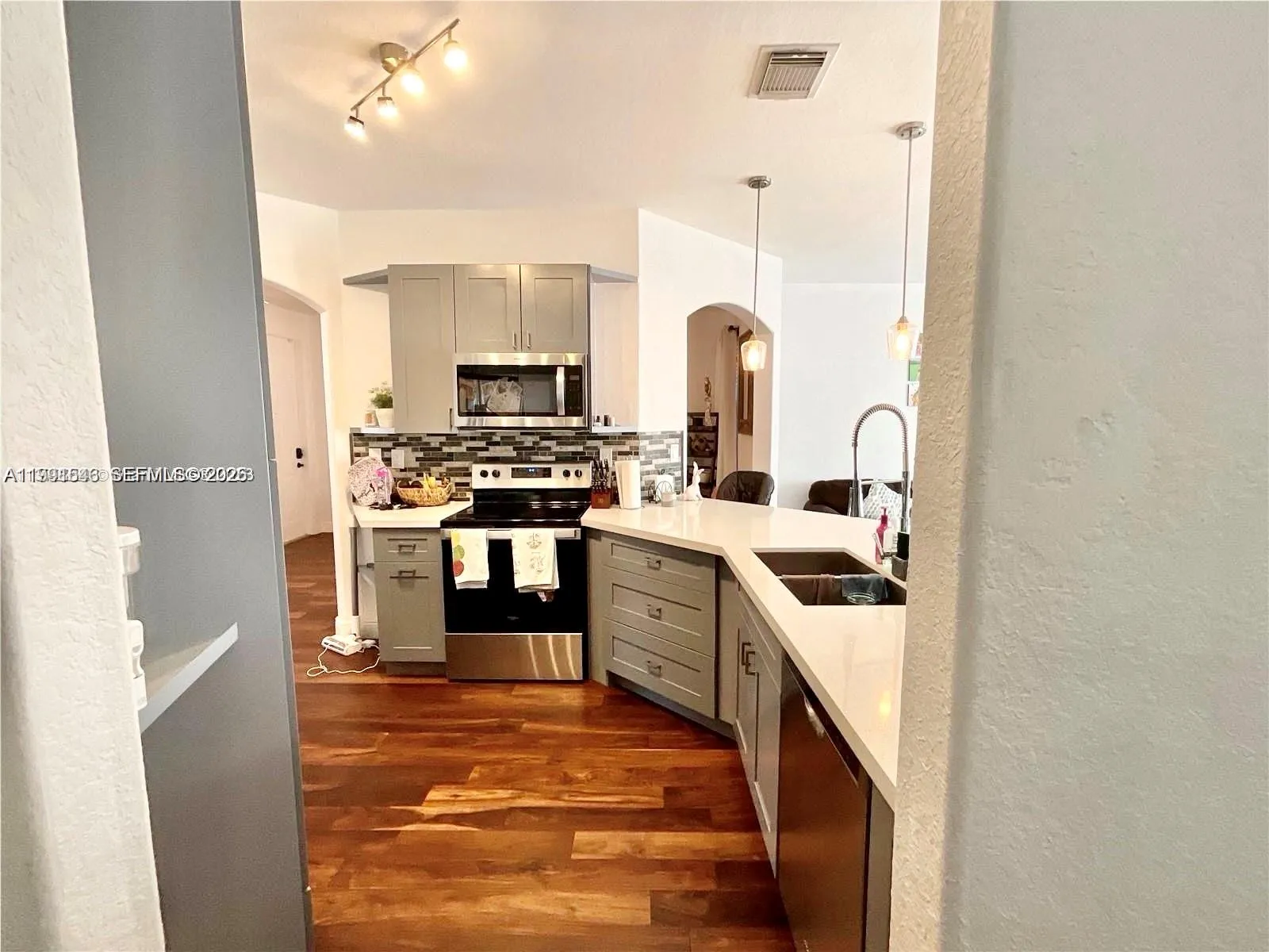 7472 Nw 112th Path, Doral, Florida 33178, Doral, Florida 33178, 4 Bedrooms Bedrooms, ,3 BathroomsBathrooms,Residential,For Sale,7472 Nw 112th Path, Doral, Florida 33178,A11991546