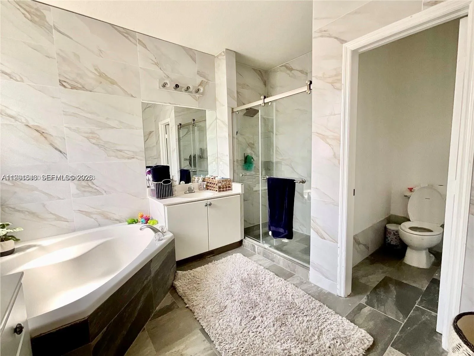 7472 Nw 112th Path, Doral, Florida 33178, Doral, Florida 33178, 4 Bedrooms Bedrooms, ,3 BathroomsBathrooms,Residential,For Sale,7472 Nw 112th Path, Doral, Florida 33178,A11991546
