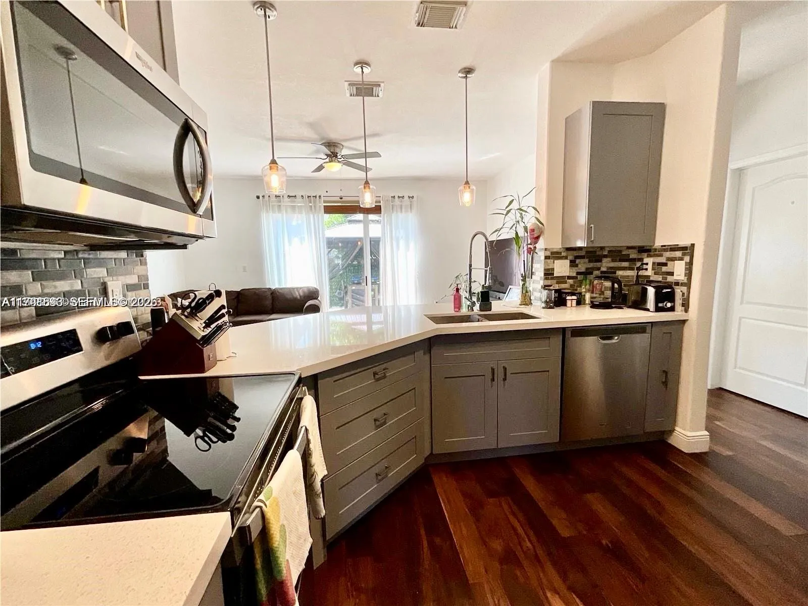 7472 Nw 112th Path, Doral, Florida 33178, Doral, Florida 33178, 4 Bedrooms Bedrooms, ,3 BathroomsBathrooms,Residential,For Sale,7472 Nw 112th Path, Doral, Florida 33178,A11991546