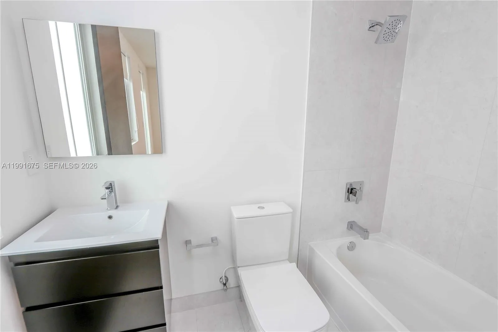 8250 Nw 33rd Ter, Doral, Florida 33122, Doral, Florida 33122, 5 Bedrooms Bedrooms, ,6 BathroomsBathrooms,Residential Lease,For Rent,8250 Nw 33rd Ter, Doral, Florida 33122,A11991675