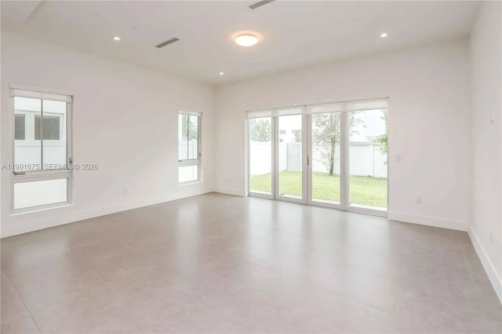 8250 Nw 33rd Ter, Doral, Florida 33122, Doral, Florida 33122, 5 Bedrooms Bedrooms, ,6 BathroomsBathrooms,Residential Lease,For Rent,8250 Nw 33rd Ter, Doral, Florida 33122,A11991675