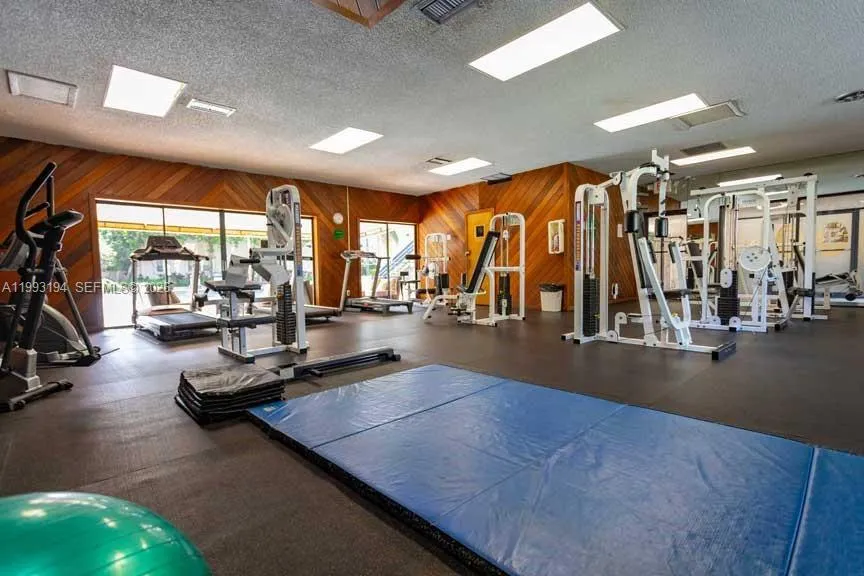 5252 Ne 6th Ave A31, Oakland Park, Florida 33334, Oakland Park, Florida 33334, 3 Bedrooms Bedrooms, ,2 BathroomsBathrooms,Residential,For Sale,5252 Ne 6th Ave A31, Oakland Park, Florida 33334,A11993194