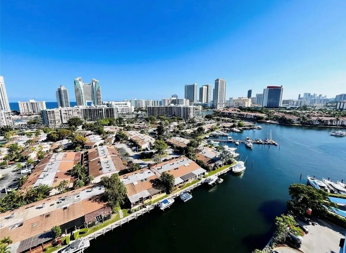 2500 Parkview Dr 1803, Hallandale Beach, Florida 3, Hallandale Beach, Florida 33009, 1 Bedroom Bedrooms, ,1 BathroomBathrooms,Residential Lease,For Rent,2500 Parkview Dr 1803, Hallandale Beach, Florida 3,A11993152