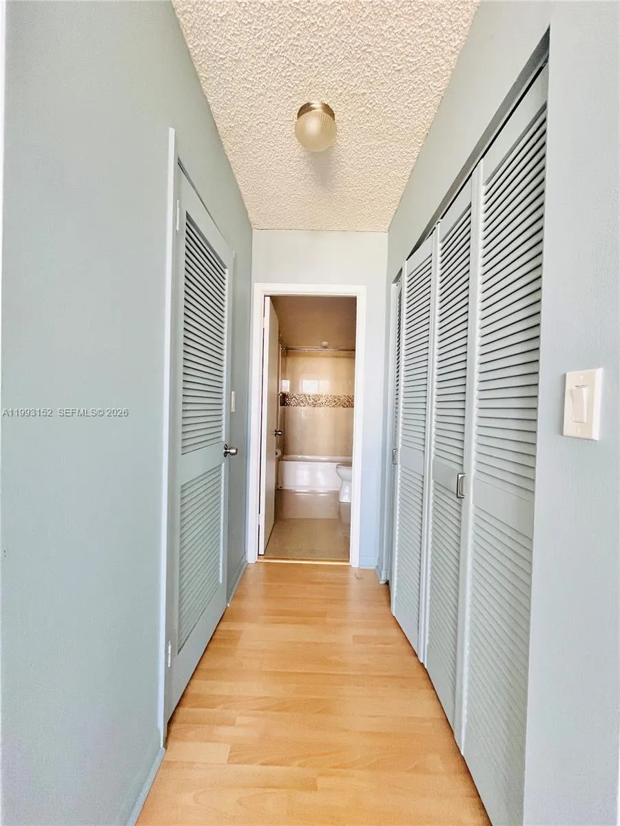 2500 Parkview Dr 1803, Hallandale Beach, Florida 3, Hallandale Beach, Florida 33009, 1 Bedroom Bedrooms, ,1 BathroomBathrooms,Residential Lease,For Rent,2500 Parkview Dr 1803, Hallandale Beach, Florida 3,A11993152