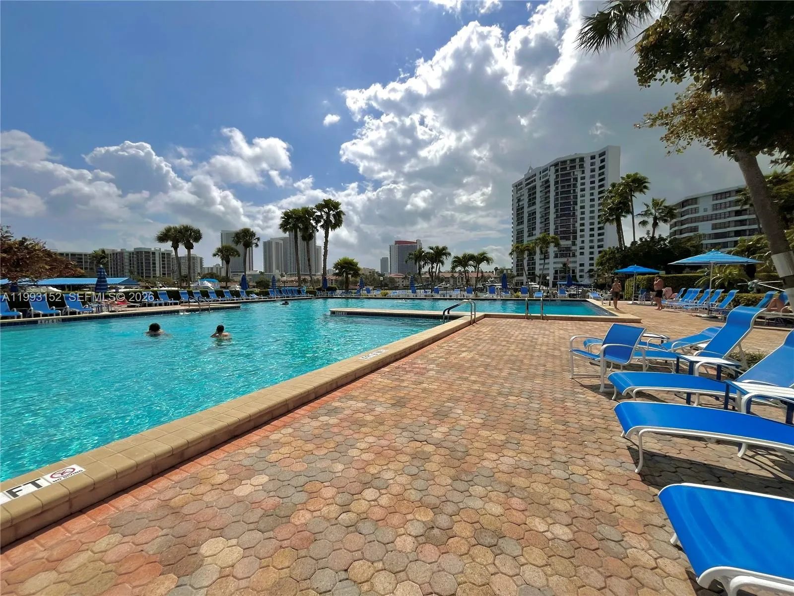 2500 Parkview Dr 1803, Hallandale Beach, Florida 3, Hallandale Beach, Florida 33009, 1 Bedroom Bedrooms, ,1 BathroomBathrooms,Residential Lease,For Rent,2500 Parkview Dr 1803, Hallandale Beach, Florida 3,A11993152