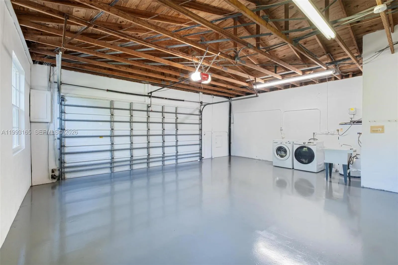 11401 Sw 72nd Pl, Pinecrest, Florida 33156, Pinecrest, Florida 33156, 4 Bedrooms Bedrooms, ,3 BathroomsBathrooms,Residential,For Sale,11401 Sw 72nd Pl, Pinecrest, Florida 33156,A11993165