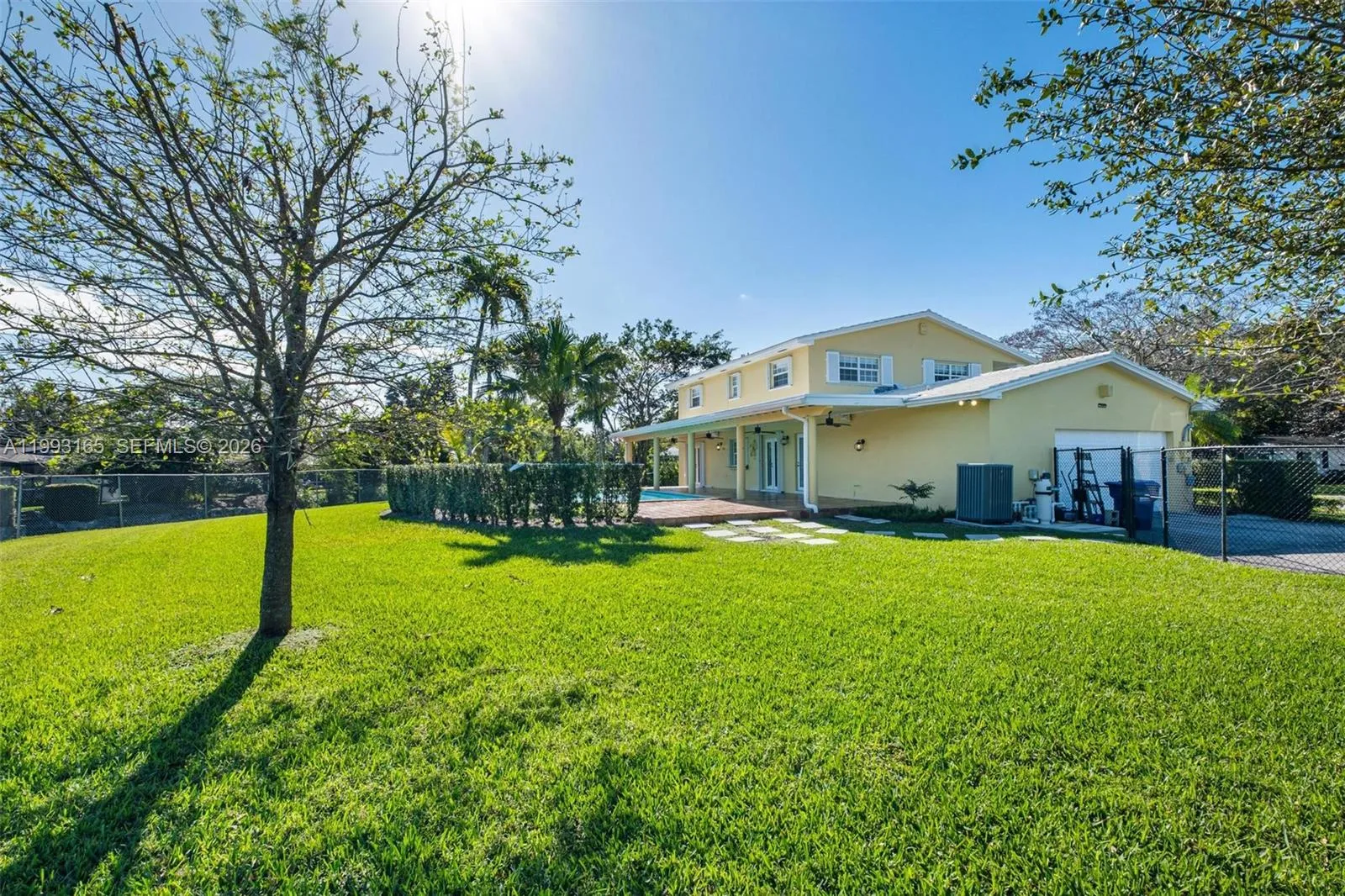 11401 Sw 72nd Pl, Pinecrest, Florida 33156, Pinecrest, Florida 33156, 4 Bedrooms Bedrooms, ,3 BathroomsBathrooms,Residential,For Sale,11401 Sw 72nd Pl, Pinecrest, Florida 33156,A11993165