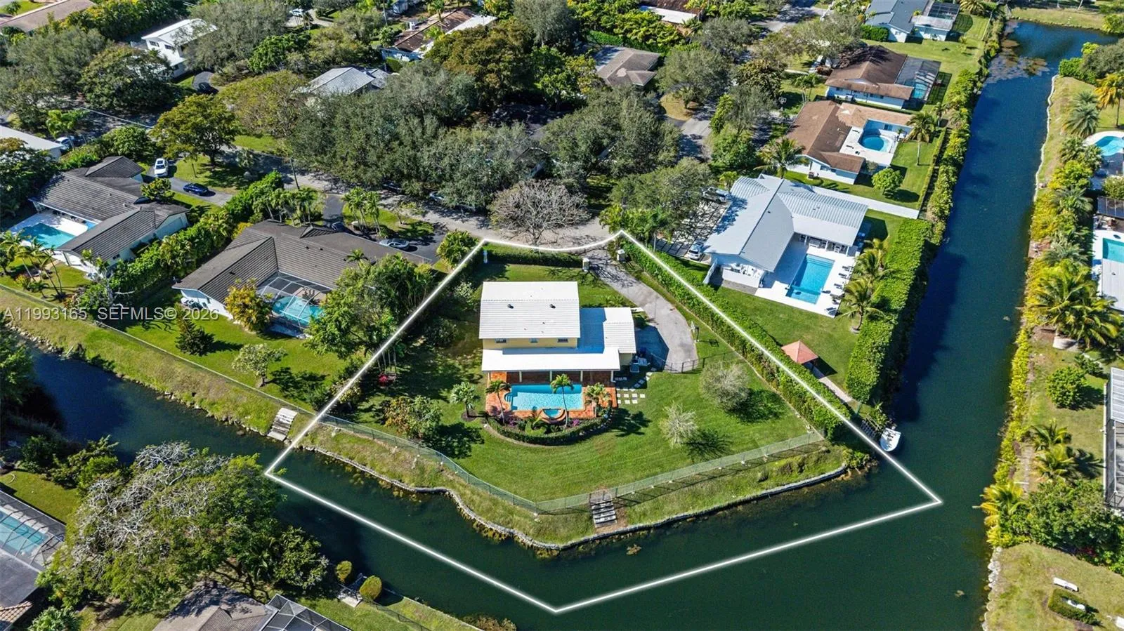 11401 Sw 72nd Pl, Pinecrest, Florida 33156, Pinecrest, Florida 33156, 4 Bedrooms Bedrooms, ,3 BathroomsBathrooms,Residential,For Sale,11401 Sw 72nd Pl, Pinecrest, Florida 33156,A11993165