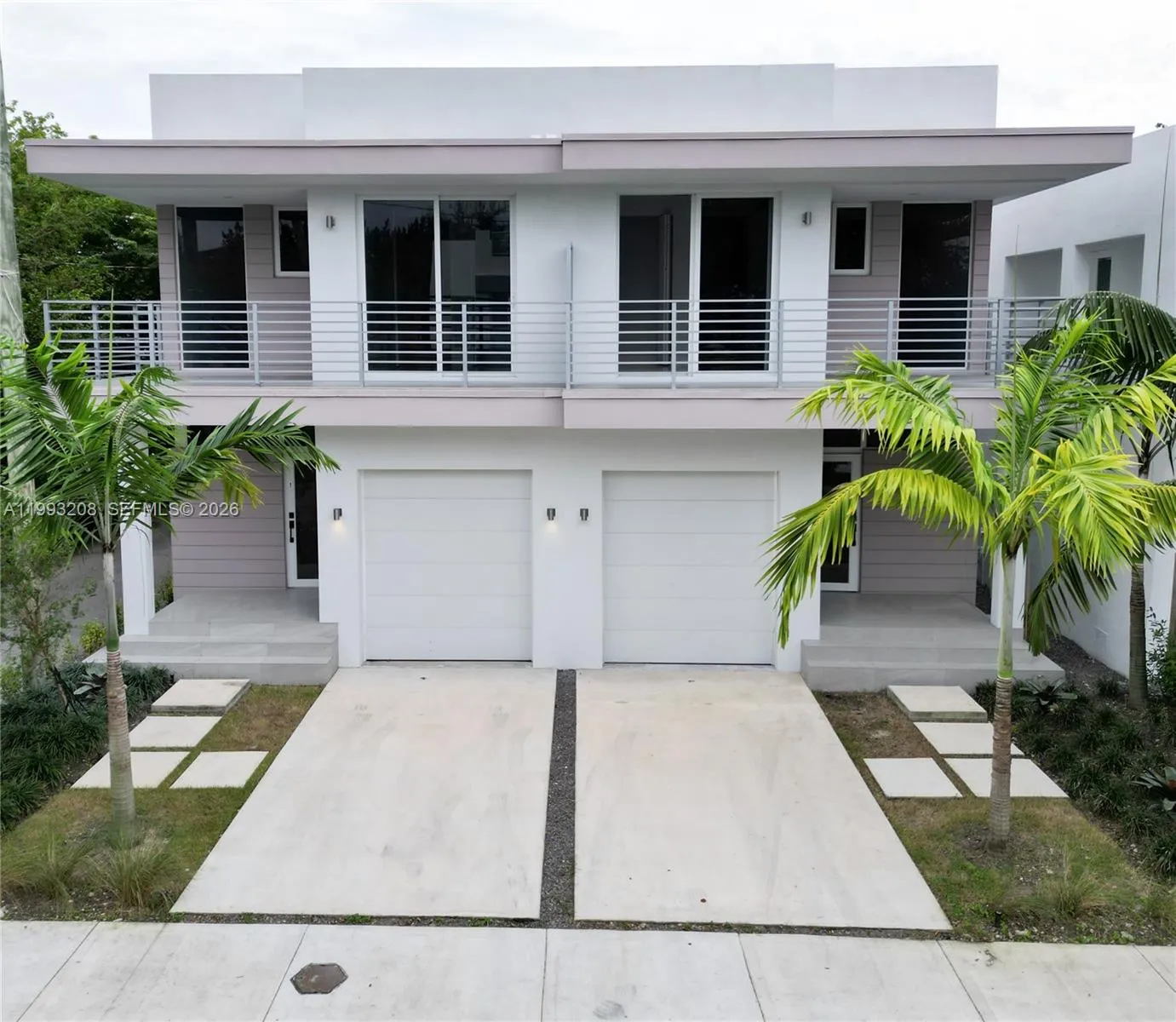 3374 Day Ave #a, Miami, Florida 33133, Miami, Florida 33133, 3 Bedrooms Bedrooms, ,2 BathroomsBathrooms,Residential,For Sale,3374 Day Ave #a, Miami, Florida 33133,A11993208