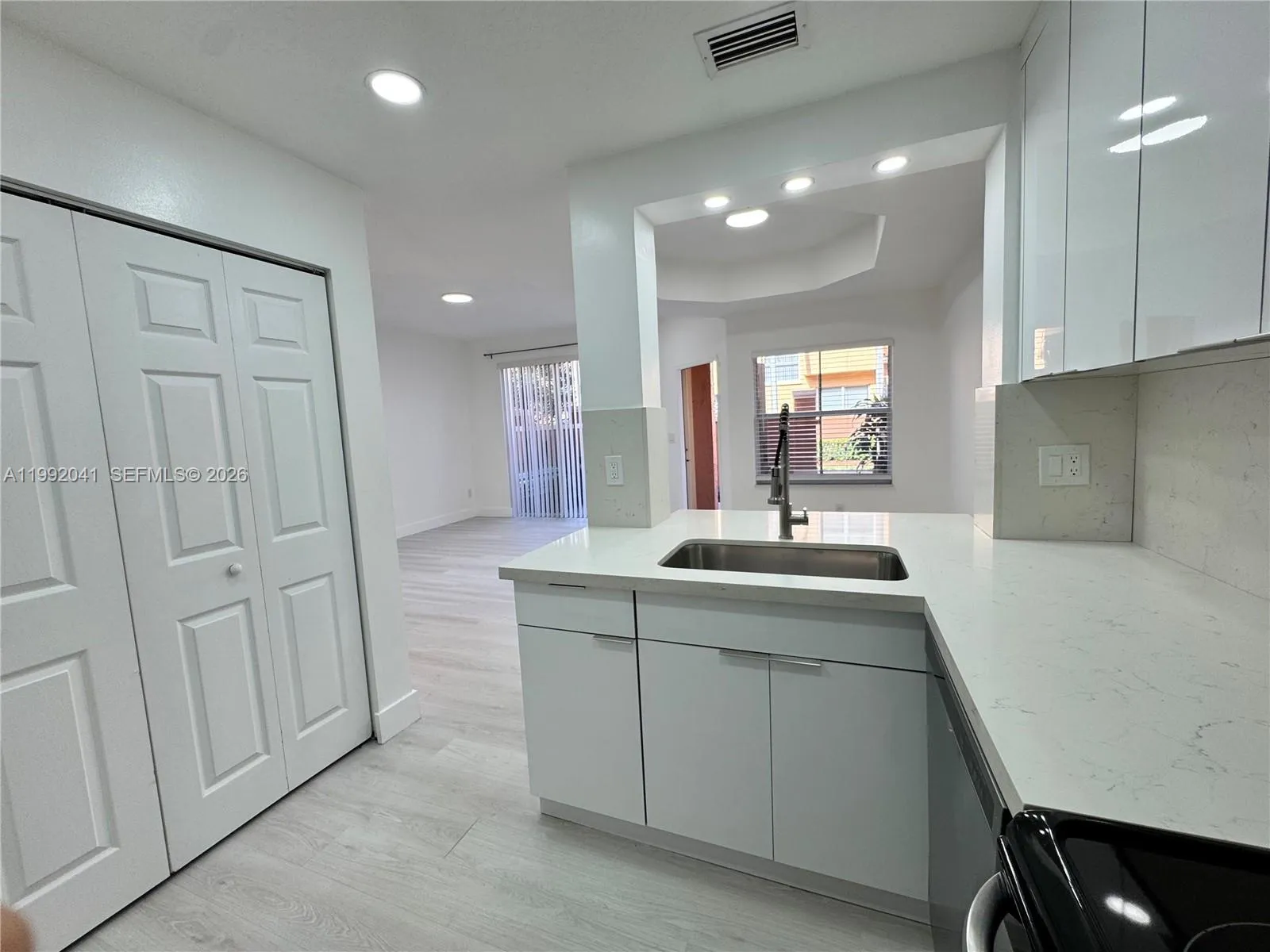 4911 Spinnaker Dr 4808, Dania Beach, Florida 33312, Dania Beach, Florida 33312, 2 Bedrooms Bedrooms, ,2 BathroomsBathrooms,Residential Lease,For Rent,4911 Spinnaker Dr 4808, Dania Beach, Florida 33312,A11992041