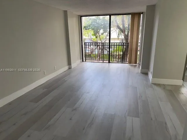 17021 N Bay Rd 216, Sunny Isles Beach, Florida 331, Sunny Isles Beach, Florida 33160, 1 Bedroom Bedrooms, ,1 BathroomBathrooms,Residential Lease,For Rent,17021 N Bay Rd 216, Sunny Isles Beach, Florida 331,A11992611
