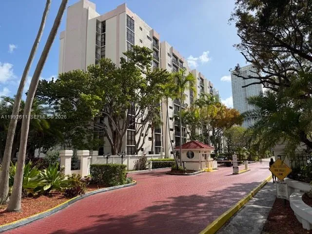17021 N Bay Rd 216, Sunny Isles Beach, Florida 331, Sunny Isles Beach, Florida 33160, 1 Bedroom Bedrooms, ,1 BathroomBathrooms,Residential Lease,For Rent,17021 N Bay Rd 216, Sunny Isles Beach, Florida 331,A11992611