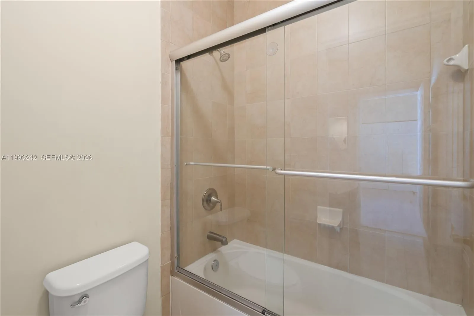 10021 Nw 87th Ter, Doral, Florida 33178, Doral, Florida 33178, 3 Bedrooms Bedrooms, ,2 BathroomsBathrooms,Residential Lease,For Rent,10021 Nw 87th Ter, Doral, Florida 33178,A11993242